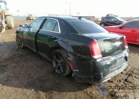 2016 Chrysler 300 300S Alloy Edition z USA, uszkodzony, nr VIN 2C3CCAGG5GH282904